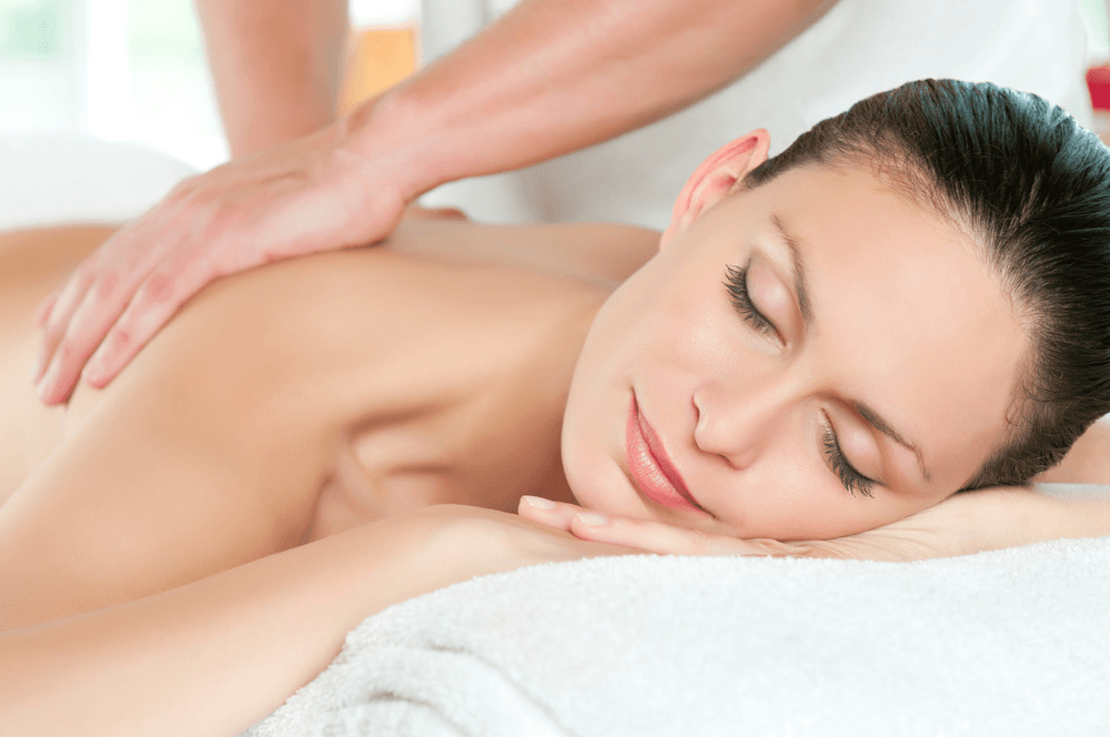 Benefits to Regular Massage Treatments in the Summer