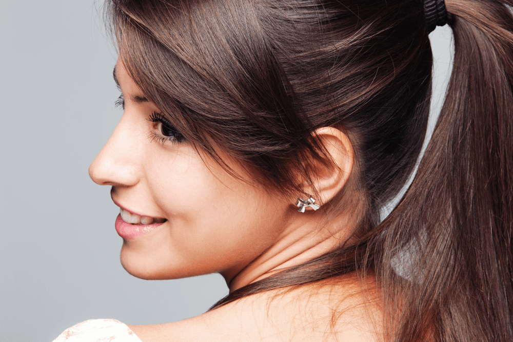 College Mornings Made Easy with Quick Hairstyles